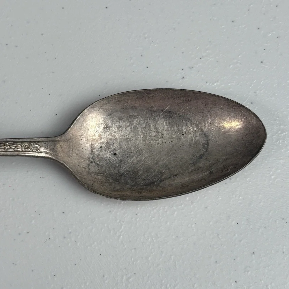 Antique 1935 Marigold Silver Mist Single Dinner Spoon Wm Rogers Mfg Co Rogers 6